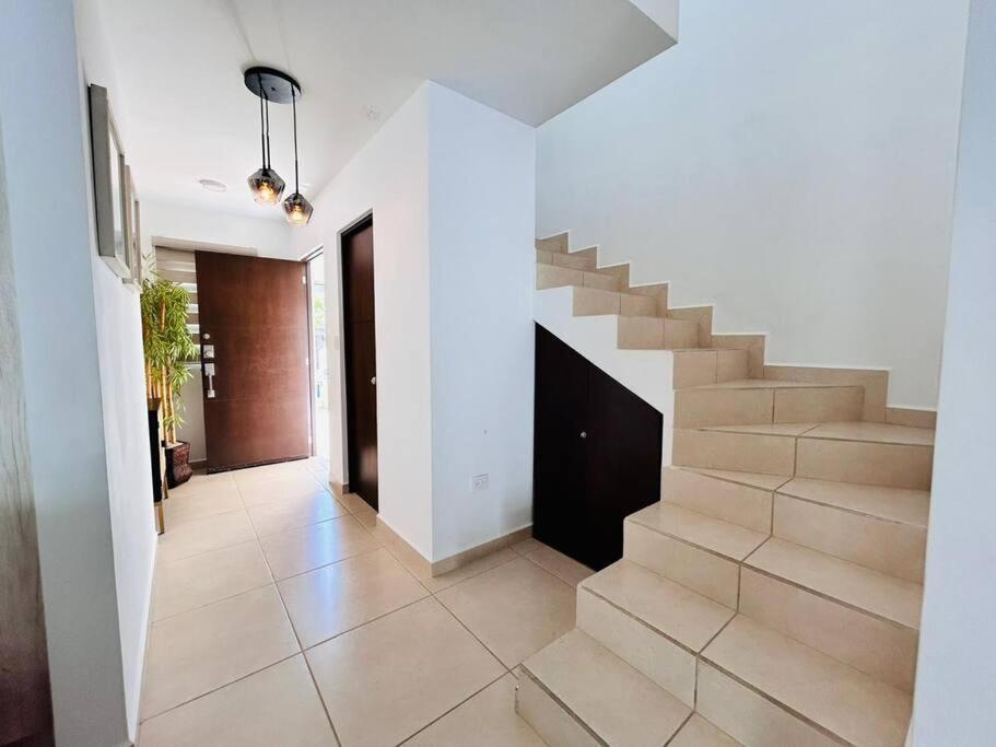 Hermosa Casa A 2 Min De La Playa By Partnerhost La Florida Exterior photo